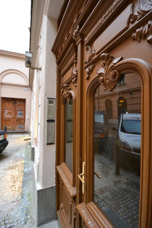 Cozy Flat By The Astronomical Clock Apartment Praga Exterior foto